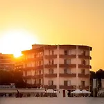 Bueno Mamaia