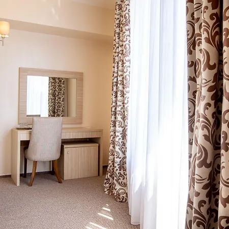 Bueno Hotel Mamaia