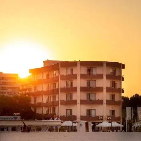 Bueno Mamaia
